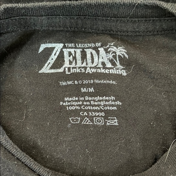 Nintendo Black Short Sleeve Tee with Vibrant Zelda Character Design - Picture 5 of 5